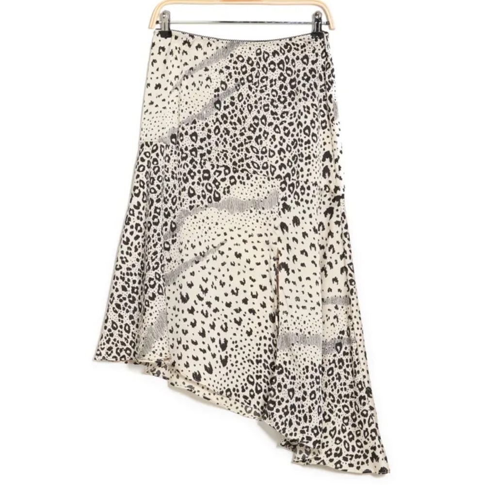 NEW Everleigh Leopard Print‎ Asymmetrical Skirt Off White Black Size Medium Boho
